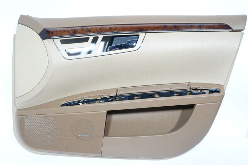 07-13 MERCEDES-BENZ S550 FRONT RIGHT PASSENGER DOOR PANEL TRIM W7C700 OEM