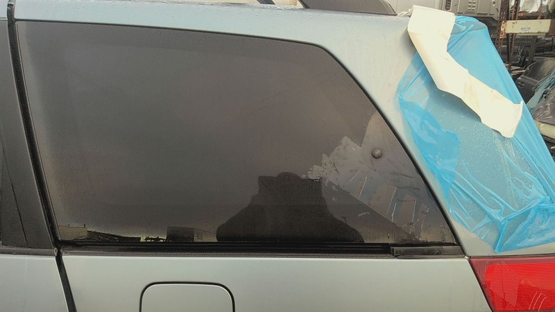 Quarter Glass/window TOYOTA SIENNA Left 04 05 06 07 08 09 10