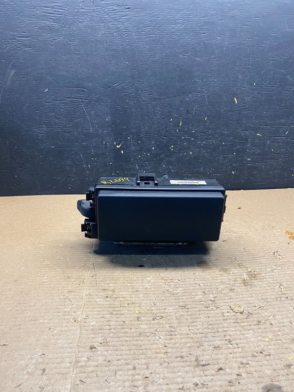 2007 2008 2009 Dodge Durango Fusebox Fuse Box Relay BMC Body Module R2599 DG