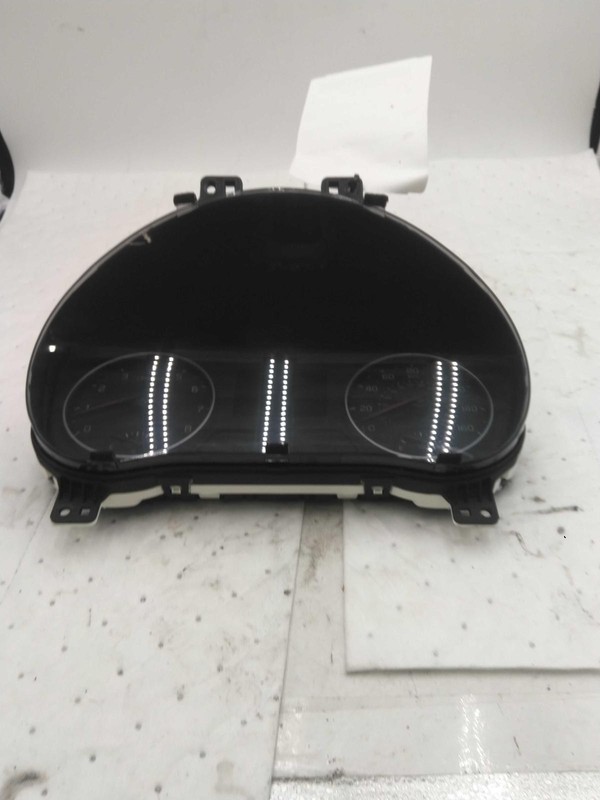 2021 KIA Seltos Speedometer Gauge Blue OEM 94001Q5200 75K Miles