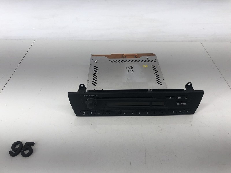 07-10 BMW X3 E83 FRONT BUSINESS RADIO AM FM CD PLAYER CONTROL MODULE OEM