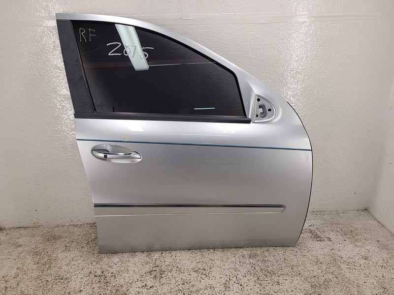 Mercedes-Benz ML500 Door Assembly Front Passenger Right Electric OEM 2006 2007