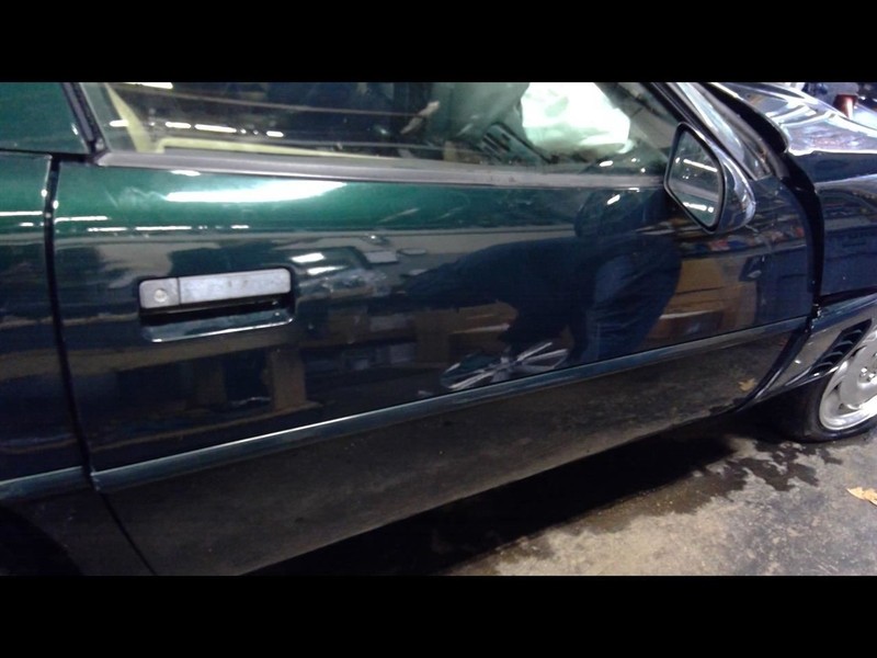 Passenger Right Front Door Fits 84-96 CORVETTE 1704922