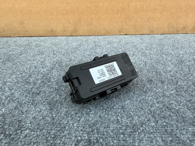 GENESIS GV70 2022-2026 OEM CHASSIS DOMAIN CONTROL MODULE UNIT 95640-AR000