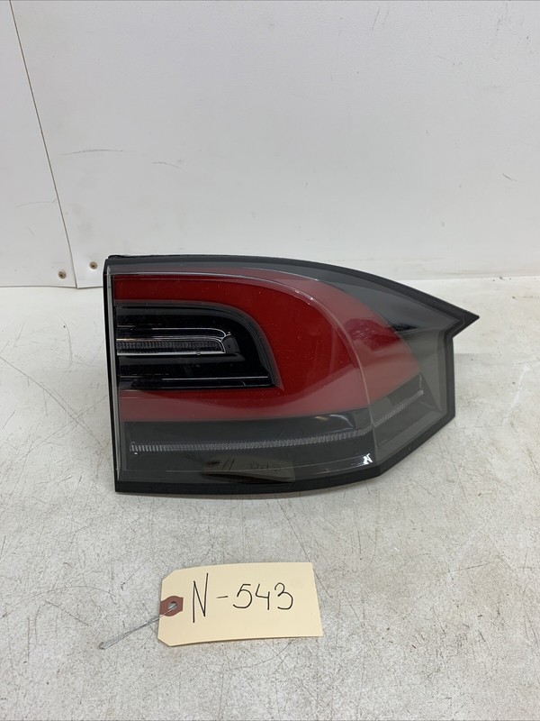 ⚡️16-20 Tesla X RH Right Passenger Side Rear Quarter Tail Light LED 543 B152