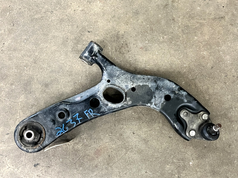⭐2015-2021 LEXUS NX200T FWD FRONT RIGHT PASS SIDE LOWER CONTROL ARM OEM LOT2637