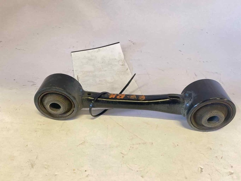 Lower Control Arm Rr TOYOTA HIGHLANDER Right 14 15 16 17 18 19