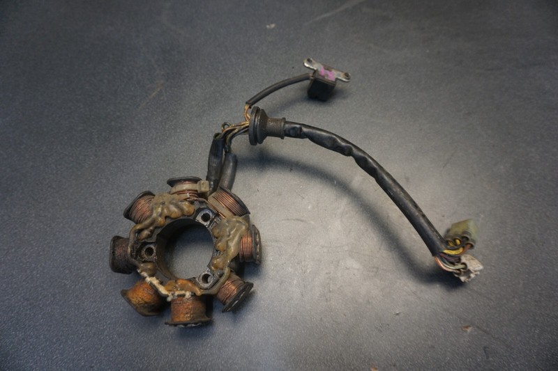 1997-1999 Yamaha OEM Stator Magneto Coil Ass'y Mountain Max Venture 8CW-85510-00