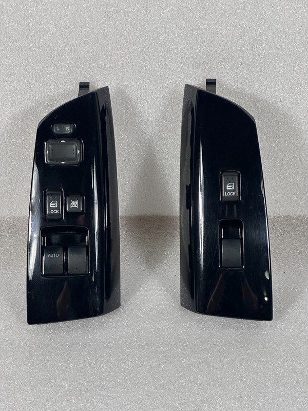 2004-2008 Mazda Rx-8 WINDOW SWITCH PAIR OEM