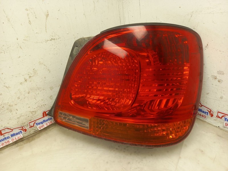 01 02 03 04 05 LEXUS GS300 PASSENGER RIGHT TAIL LIGHT