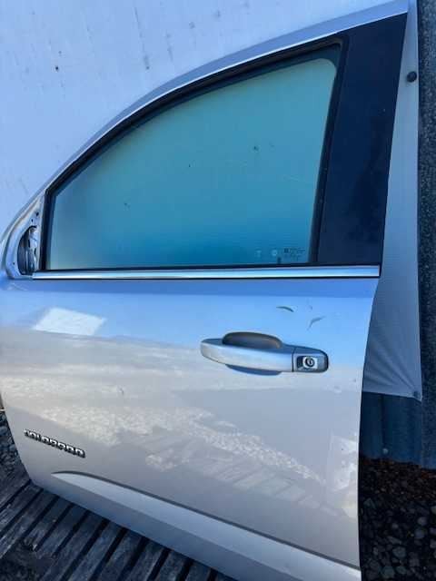 17 18 19 20 21 22 COLORADO CANYON LEFT FRONT DRIVER DOOR BS-444