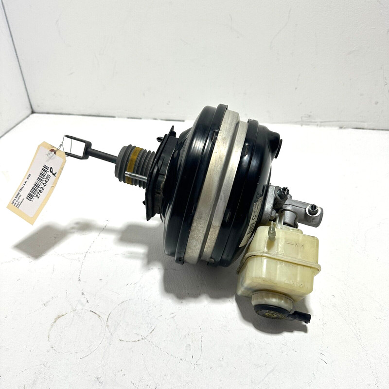 Power Brake Booster W/ Master Cylinder Tank BMW 750LI 4.4L 2009-2015 OEM