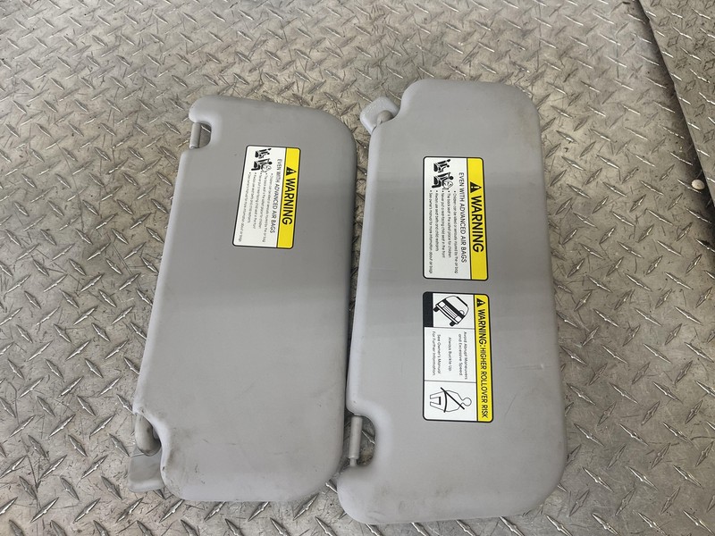 10-13 Kia Soul Sun Visor Set Oem LH RH