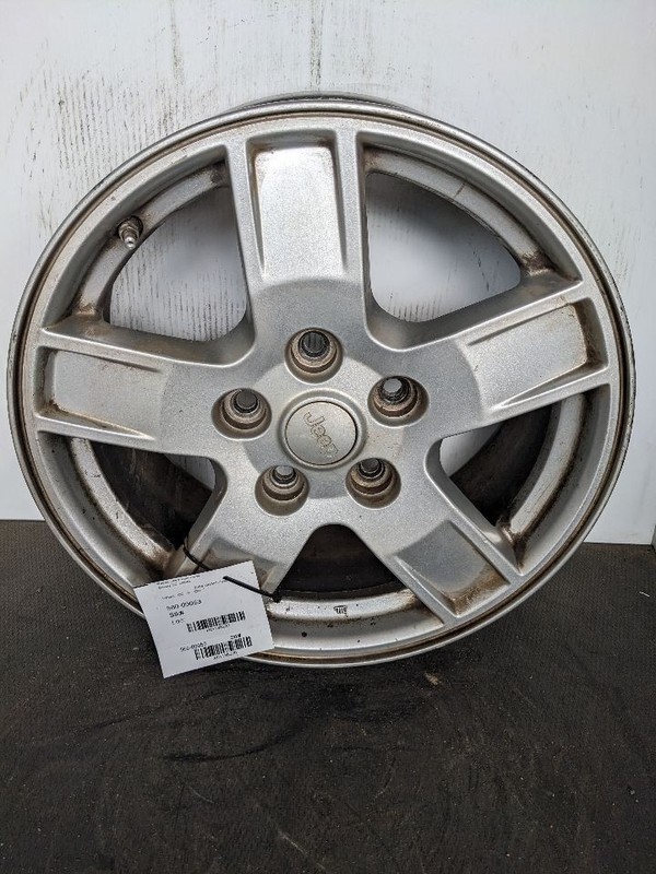 Wheel 17x7-1/2 Aluminum Laredo Fits 05-07 GRAND CHEROKEE 1188220