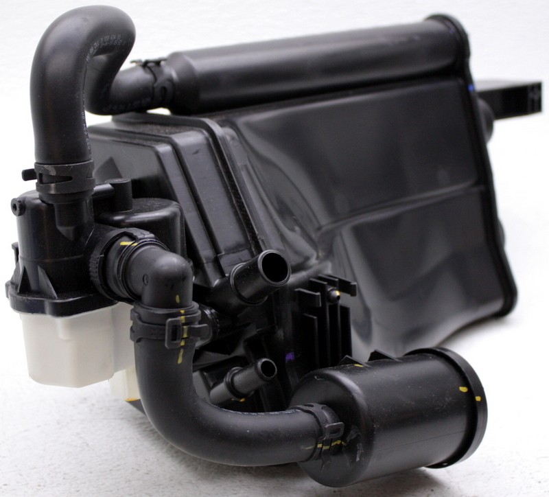OEM Volkswagen Tiguan, Atlas Fuel Vapor Canister 3QF-201-797-A,Broken Mount