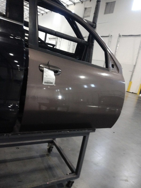 2008 SAAB 9-7X Right Front Door Brown OEM Used Part 241408 180K Miles