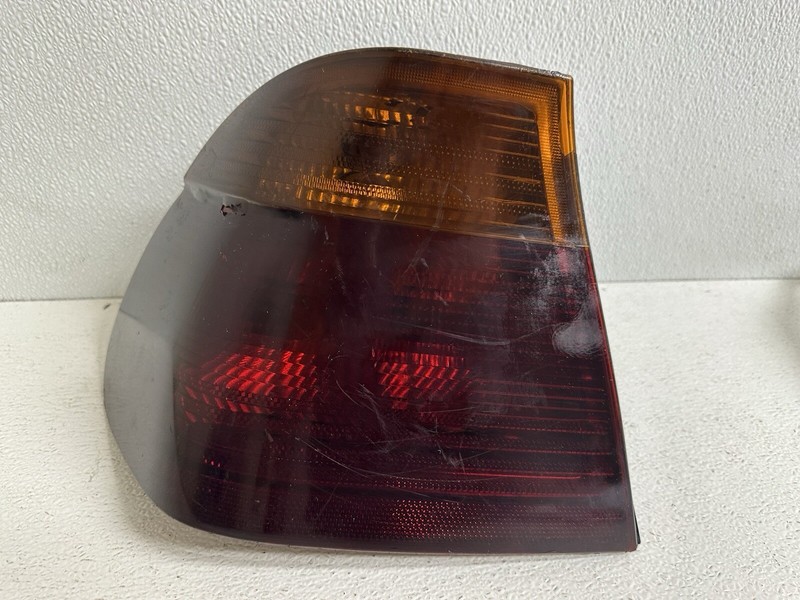 1999-2000 BMW 328i Sdn Left Driver Qrt Mtd Tail Light Lamp Taillight Taillamp Oe