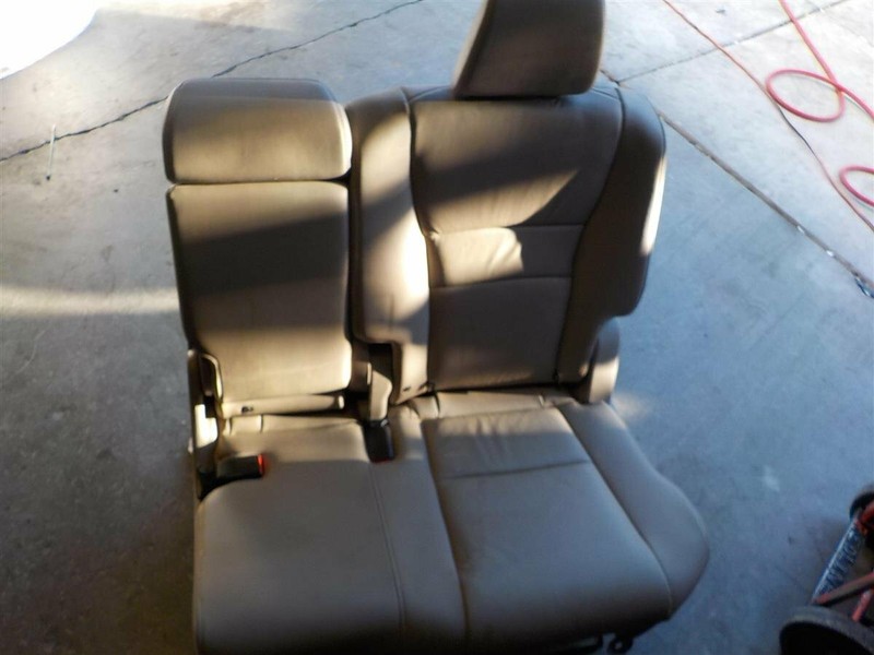 2016 2017 2018 2019 2020 Honda Pilot 2Nd Row, Lh Seat Tan Leather