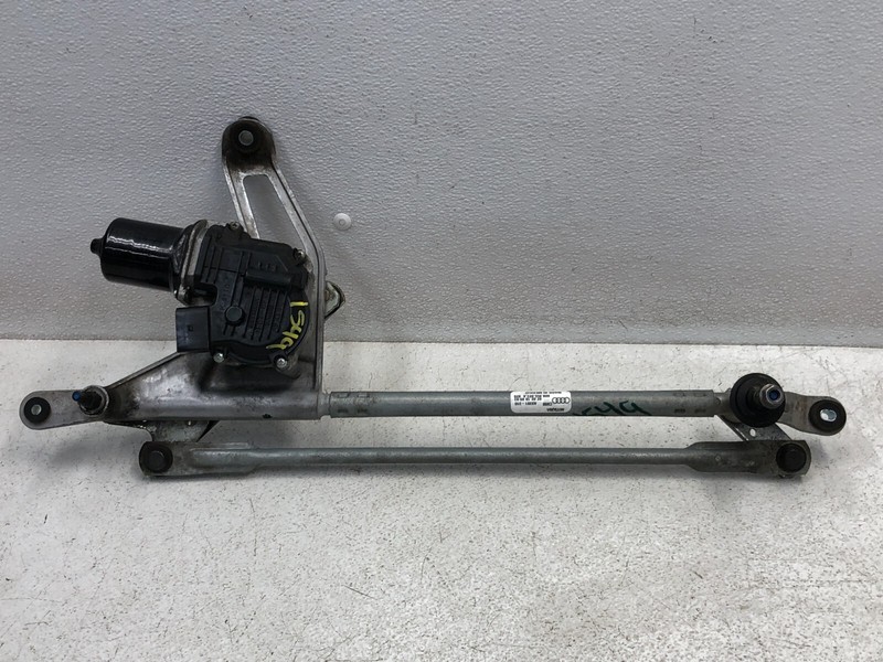 2018 2019 2020 Audi Q5 Front Windshield Wiper Linkage W/Motor 1549 OEM