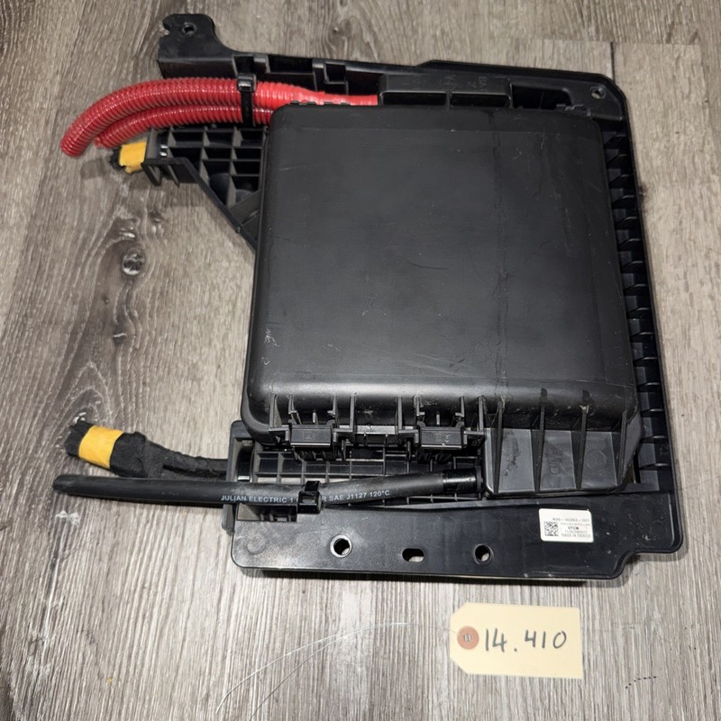 2020 FREIGHTLINER CASCADIA DISTRIBUTION JUNCTION FUSE BOX - P/N: A06-90283-001