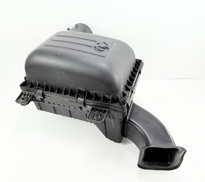 2003-2005 Dodge Ram 1500 2500 Air Cleaner Air Box Intake Box OEM