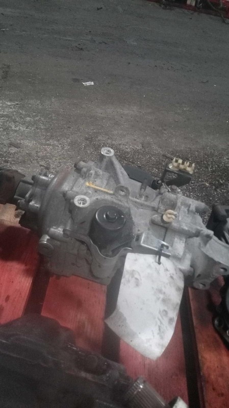 2015 Honda CR-V Differential Carrier Assembly 4WD OEM 115K Miles - Warranty