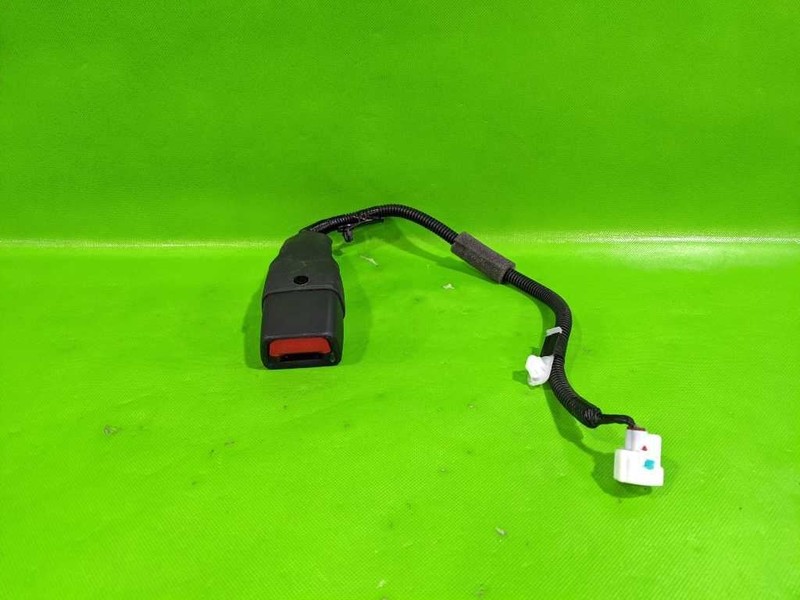 19-25 COROLLA HTBK PASSENGER RIGHT FRONT SEAT BELT BUCKLE OEM 4284-51