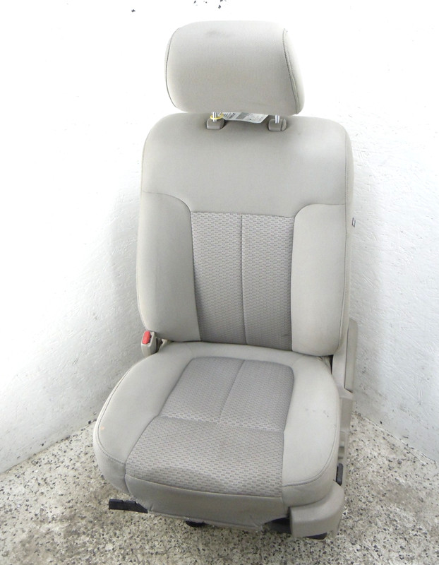 2009 2010 Ford F-150 Front Seat Driver Left Electric 6 Way Cloth 40/20/40 OEM