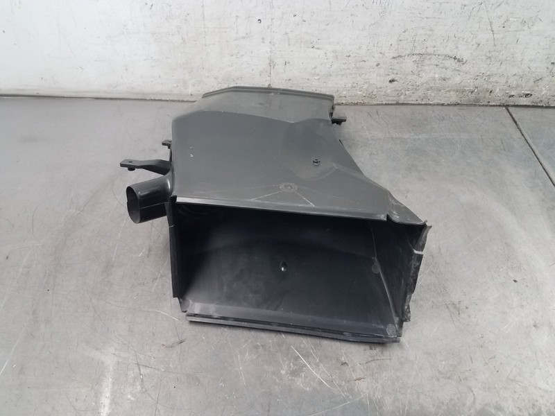 2017 Audi R8 V10 Plus Spyder Right Side Air Guide Duct #4720 CA2