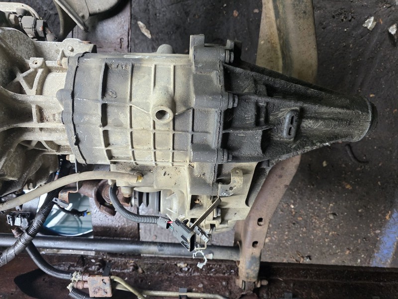 2003-2007 Chevrolet Silverado Duramax 6.6 Transfer Case 5 Speed (opt M74)