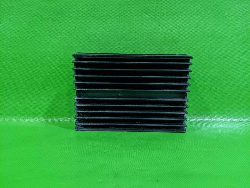 06-09 RX400H FUSE BLOCK ENGINE JUNCTION BOX OEM 4257-30