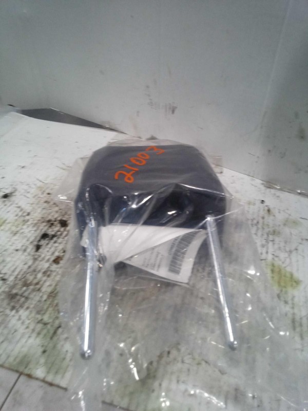 2018 Honda Clarity Silver Right Side Headrest OEM 2865434, 108k Miles