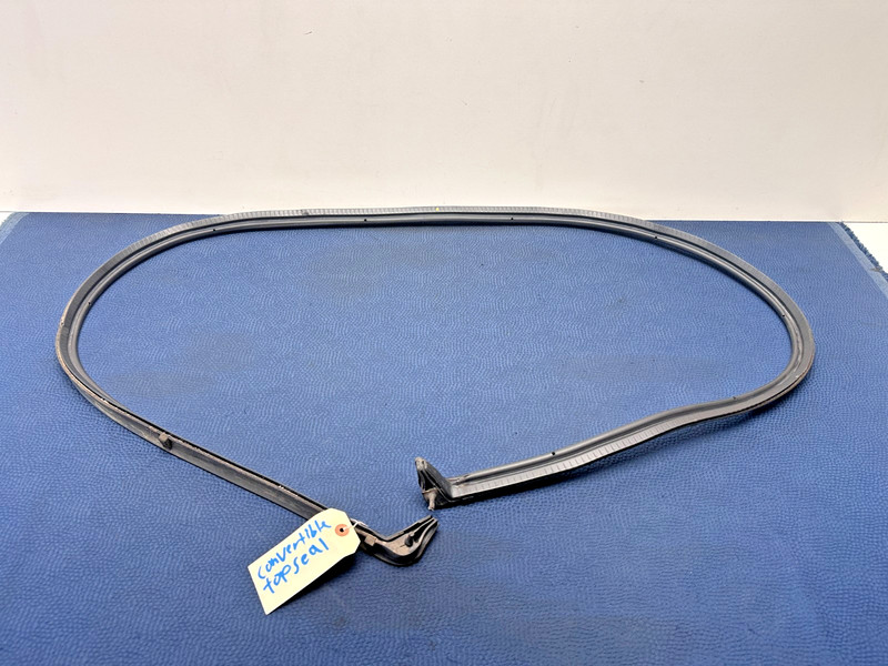 93–00 BMW E36 M3 Convertible Soft Top Rear Lid Flap Weatherstrip Seal OEM 100K