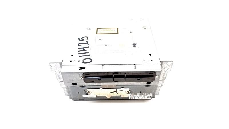 09-13 BMW F01 F02 750i535i M5 RADIO CONTROL UNIT MULTIMEDIA NAVIGATION OEM 011