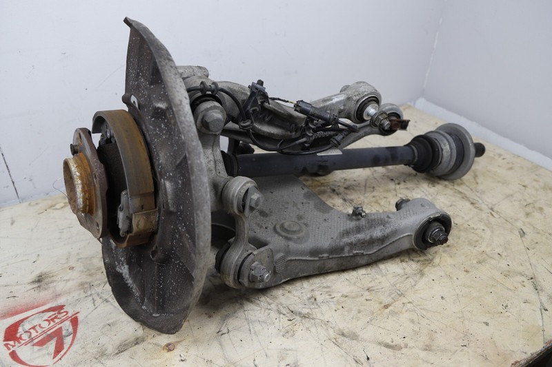 09-15 BMW F01 F02 740 750 Right Rear Knee Spindle Hub Wheel Carrier Axle Assy