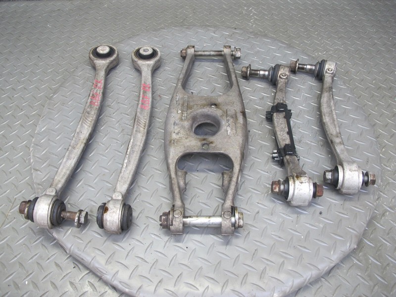 2015-2020 BMW F82 M4 REAR RIGHT SUSPENSION UPPER & LOWER CONTROL ARM SET OF 5