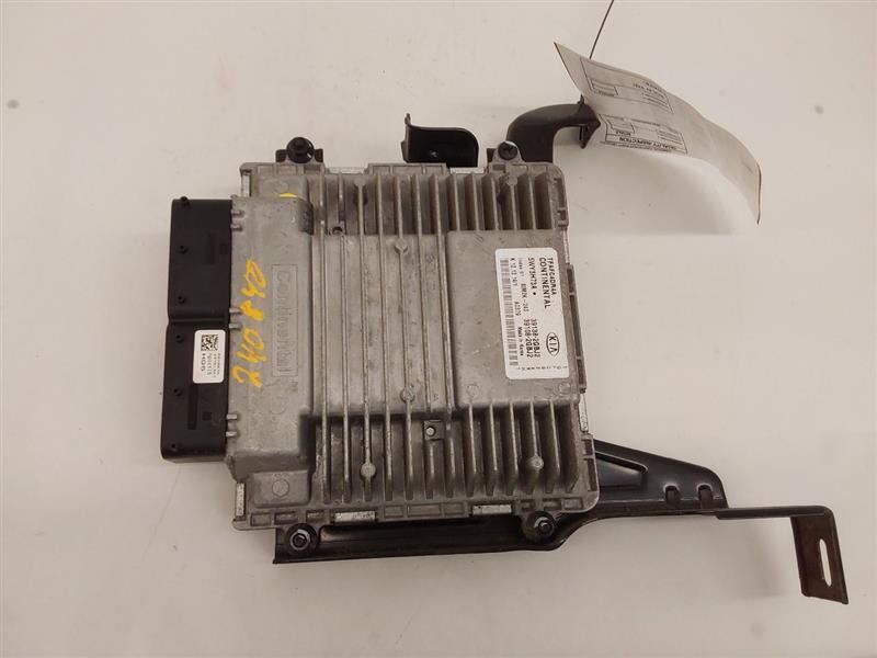 Engine ECM Electronic Control Module Left Hand Under Hood Fits 15 OPTIMA 3285064