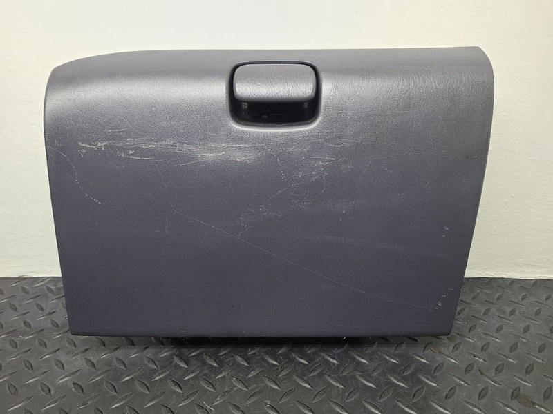 00-02 Toyota Tundra Glove Box Door Assembly Moon Mist OEM 55550-0C010-B1