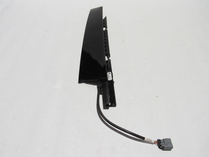 Lincoln Aviator 2021 Front Right Door Window Pillar Applique Molding 19-25 *