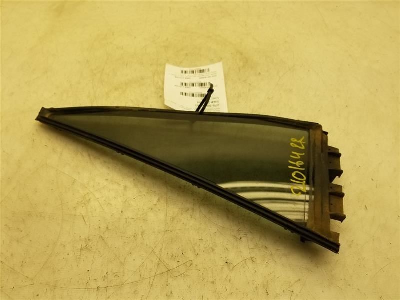 06-14 TOYOTA RAV4 PASSENGER SIDE REAR DOOR VENT GLASS