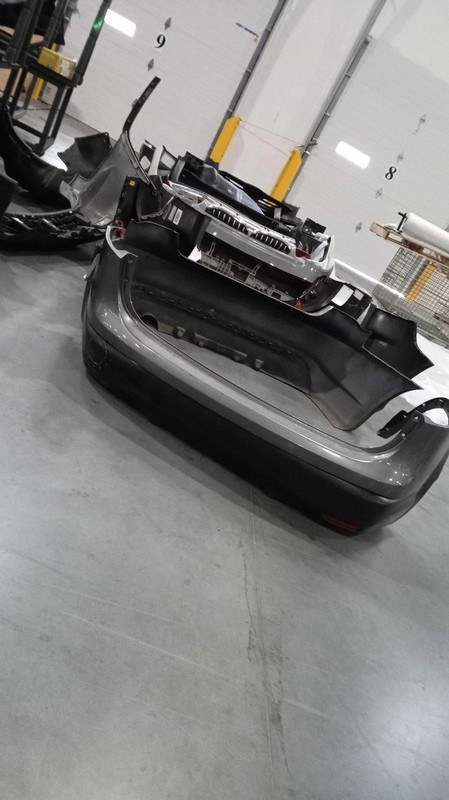 2019 Nissan Rogue Sport OEM Grey Bumper Assembly - Used - 106K Miles