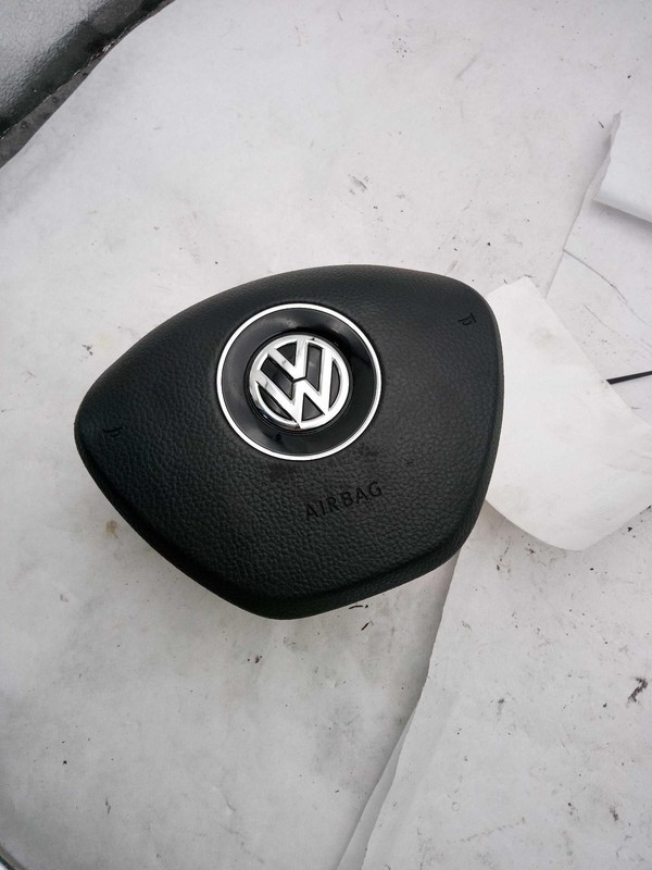 2019 Volkswagen Jetta Steering Wheel Air Bag 683666, 65K Miles, OEM Quality
