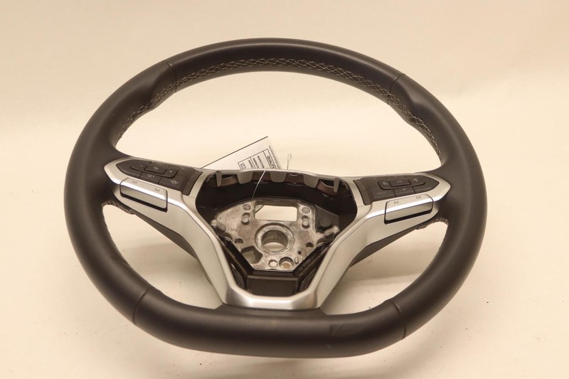 2021-2022 VOLKSWAGEN VW ATLAS DRIVER STEERING WHEEL MULTIFUNCTION OEM