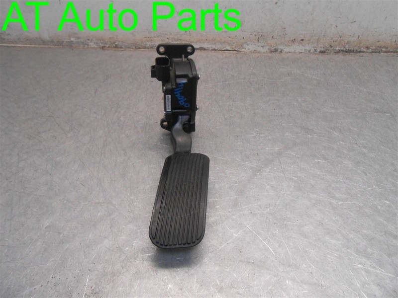 2008 FORD TAURUS X GAS PEDAL OEM 7F9A-9F836-AA