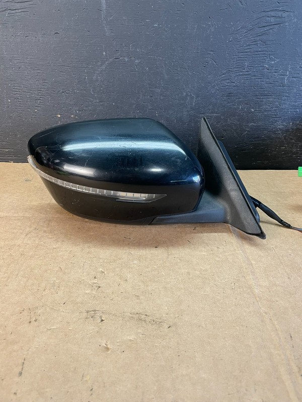 2014-2017 Nissan Rogue Right Passenger Turn Signal Door Mirror AE0947 DW