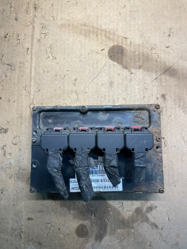 2005 ChryslerCaravan3.3L Engine Control Unit ECU Module W7387 DG