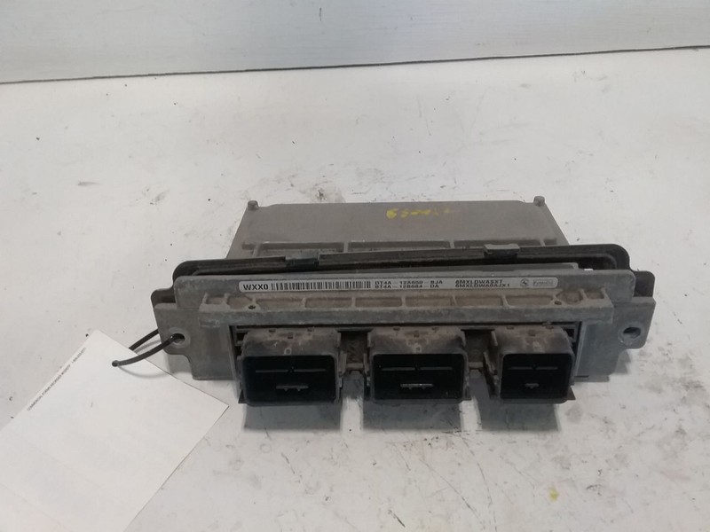 Engine ECM Electronic Control Module 3.5L ID DT4A-BJA Fits 13-14 EDGE 3424657
