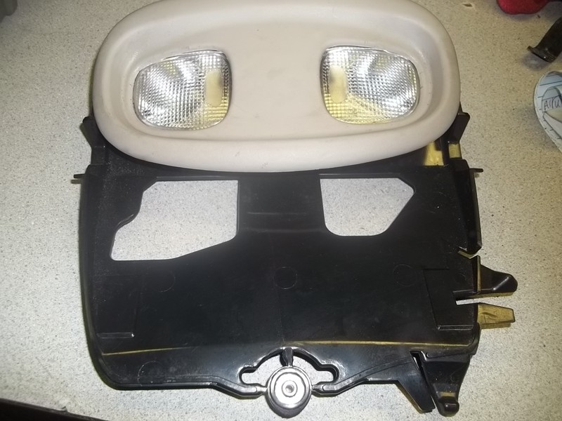 2001 Dodge Intrepid Dome Light Assembly 1998-04 w/ Bracket *FREE SHIPPING*