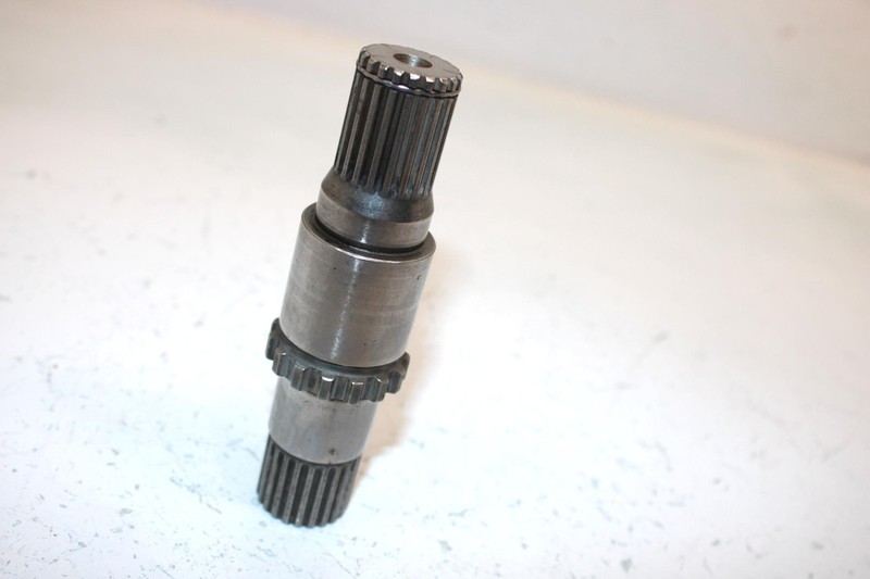 99 Arctic Cat 300 4x4 Oem Driven Output Shaft Front 3435-097 AA16
