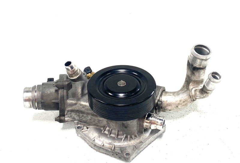 10-13 BMW X5M X6M S63 4.4L WATER PUMP COOLANT PUMP OEM #A0.11